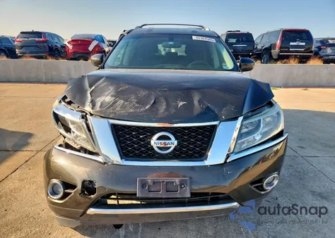 2015 Nissan Pathfinder S z USA, uszkodzony, nr VIN 5N1AR2MM1FC703757